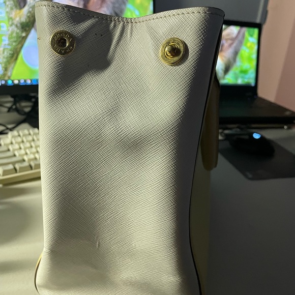 Prada Saffiano Handbag Tote - Picture 7 of 7